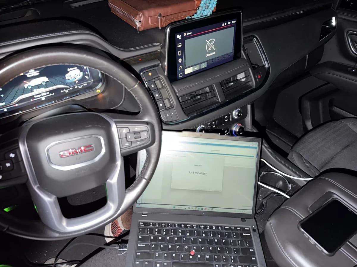 Lost All Keys to a 2023 GMC Yukon in Four Corners, FL - Here's How We Fixed It at 10 PM