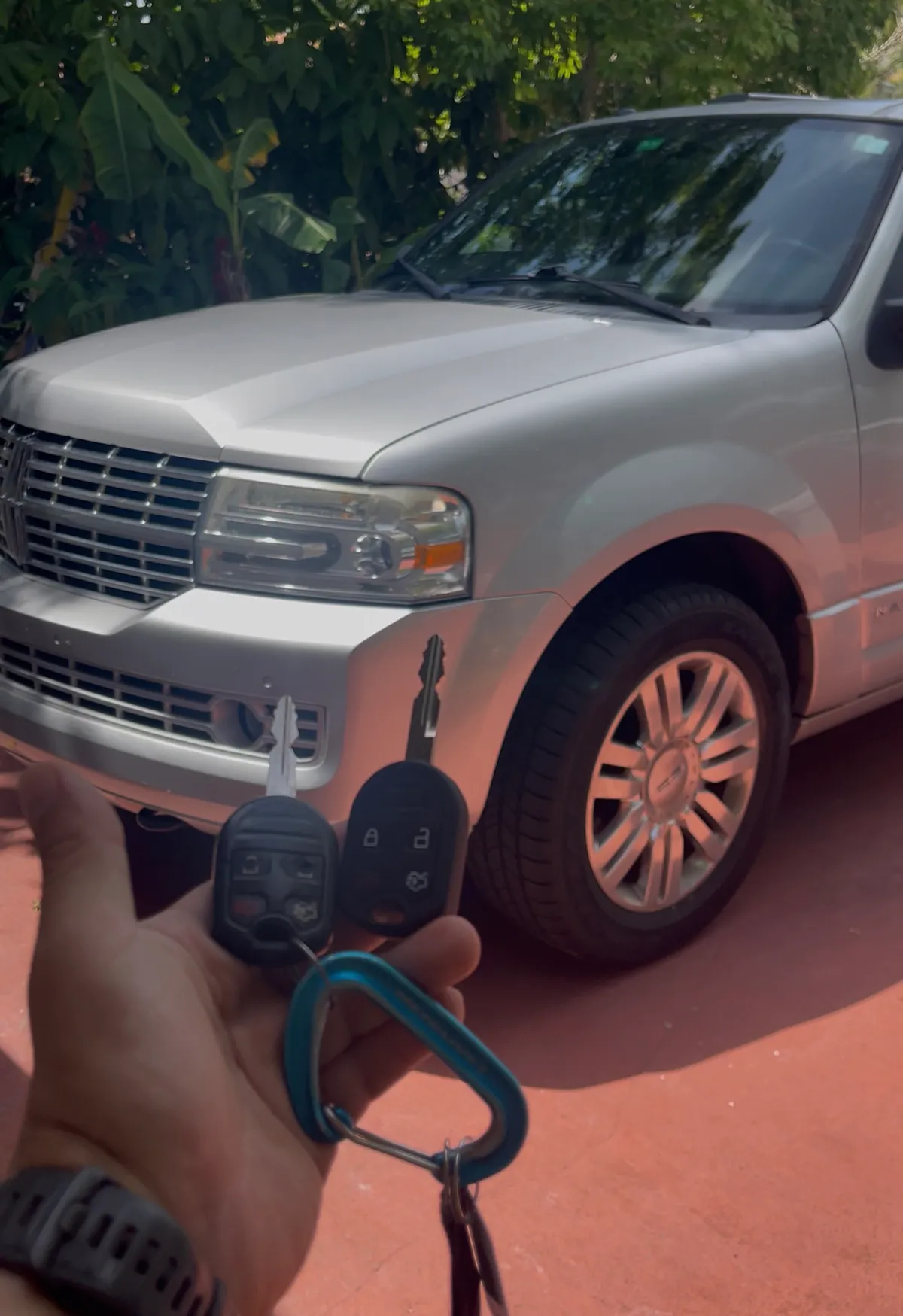 Spare Key for a 2010 Lincoln Navigator in Poinciana, FL